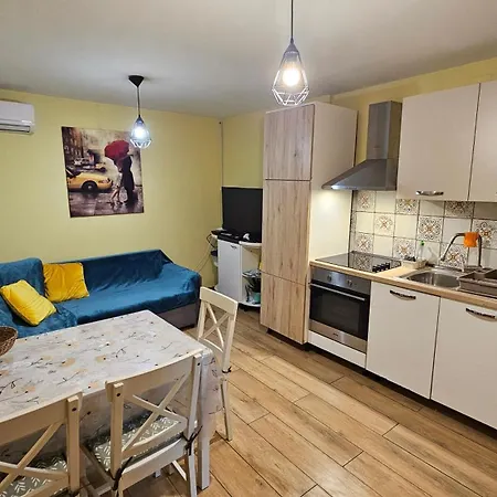 Apartment Mexicana Yellow Zadar