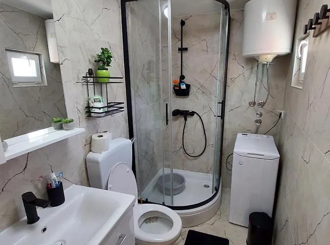 アパート Mexicana Yellow ザダル