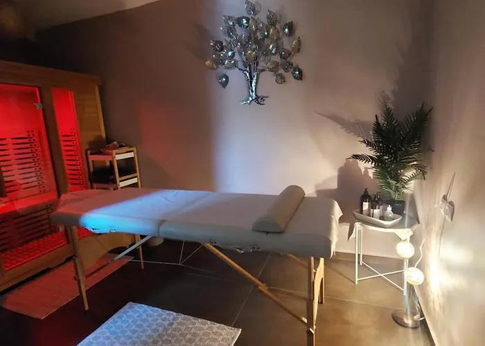 アパート Mexicana Yellow ザダル